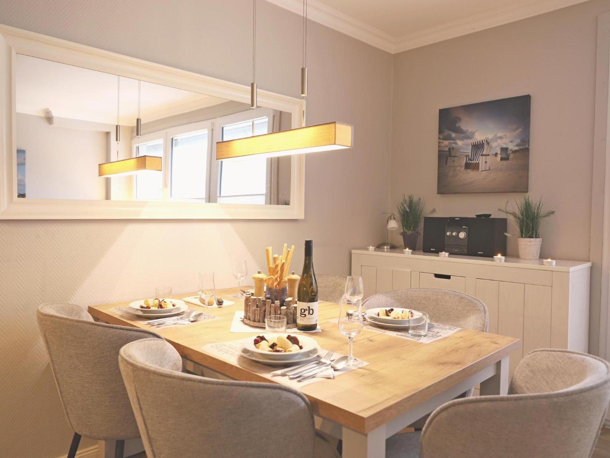 Exklusive 3-Zimmer-Ferienwohnung Im Herzen Westerlands Esterno foto