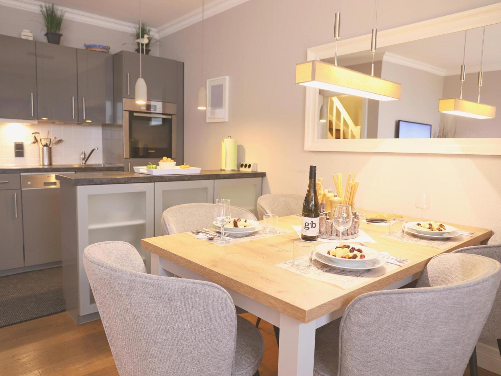 Exklusive 3-Zimmer-Ferienwohnung Im Herzen Westerlands Esterno foto